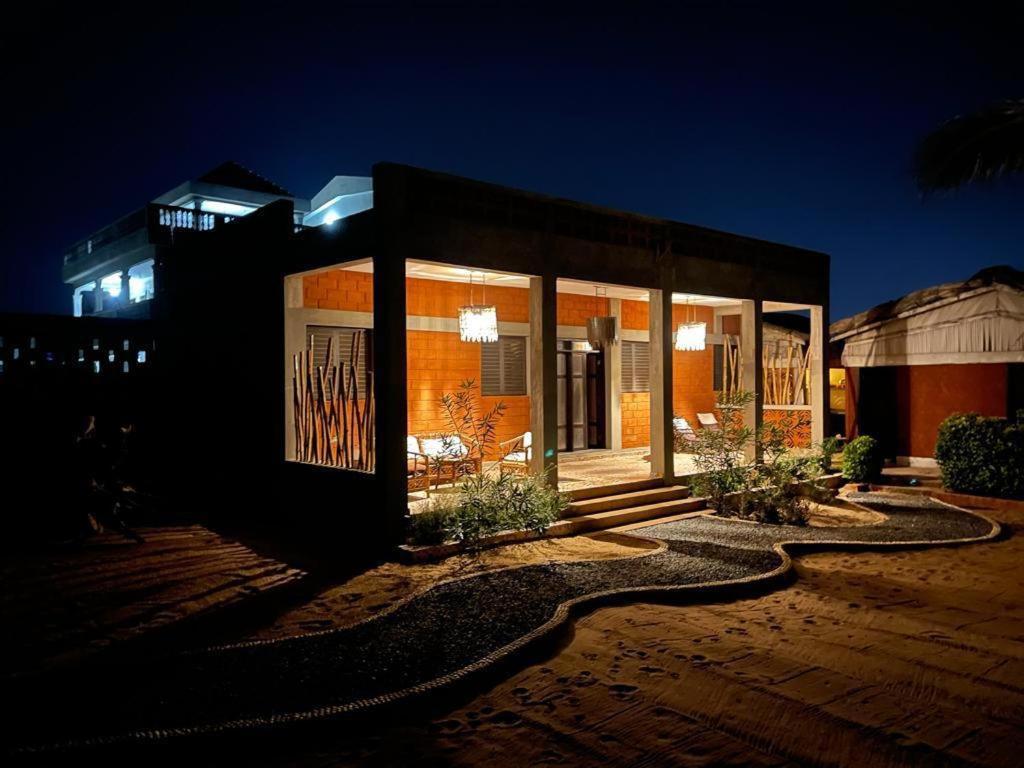 La Maison Bleue โลเม ภายนอก รูปภาพ