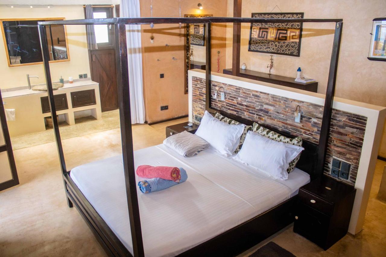 La Maison Bleue โลเม ภายนอก รูปภาพ