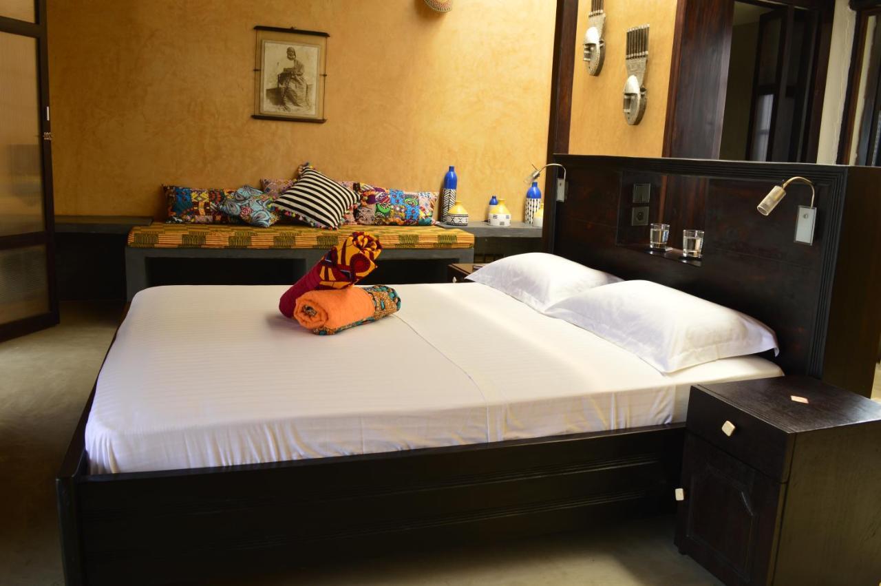 La Maison Bleue โลเม ภายนอก รูปภาพ